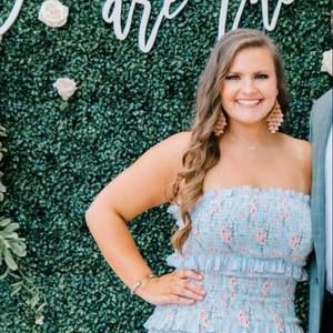 Meet your Posher, Kayla